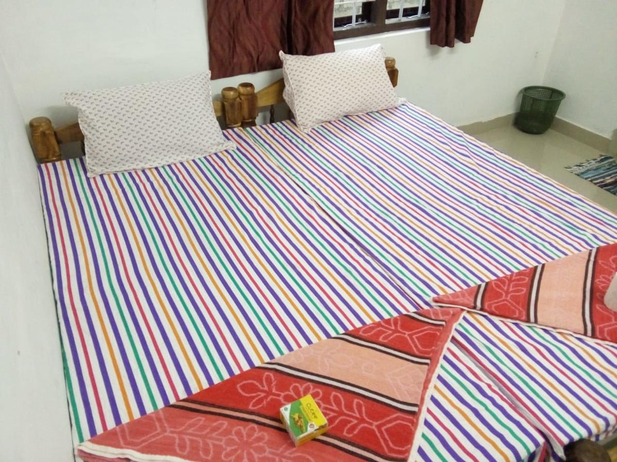 Golden Beach Home Stay Alappuzha Экстерьер фото