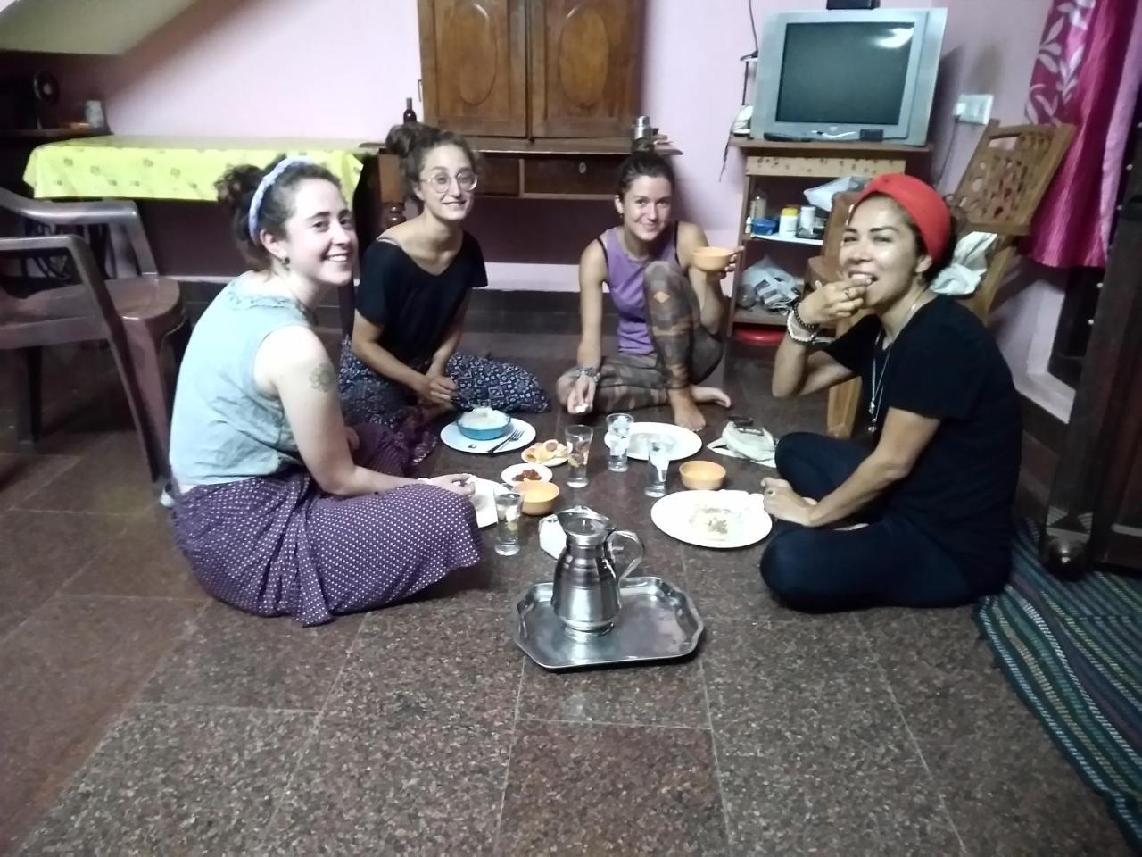 Golden Beach Home Stay Alappuzha Экстерьер фото